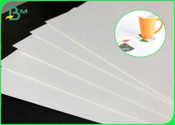Niepowlekany papier z certyfikatem FSC wchłaniający wodę 225 g 275 g do druku offsetowego