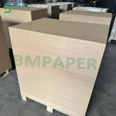 Wysokowytrzymały niebielony papier kraft 50lb, wysoce rozciągliwy papier kraft do worków cementowych