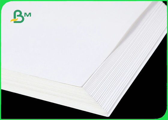 70 - 120 g / m2 biały papier pakowy do torby na żywność o wysokiej wytrzymałości na rozciąganie 64 x 90 cm