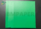 720 x 1030 mm 1,2 mm 2 mm Zielony lakierowany karton Szary tył na biżuterię