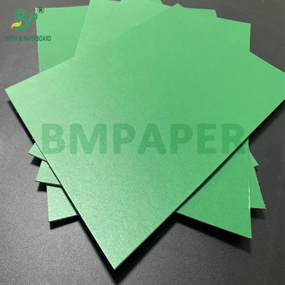 1.1 mm 1.2 mm Zielona powlekana lakierowana sztywność karton szary z tyłu