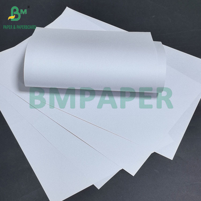 40 g wybielanego, niepowlekanego papieru offsetowego Jumbo Sheets do rysowania