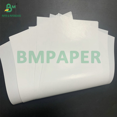 60 gm 65 gm Papier błyszczący pokryty światłem do pakowania prezentów
