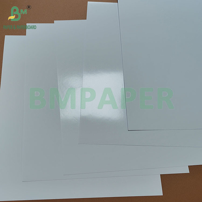 150gm 180gm Jednostronny odlewany pokryty błyszczący papier do robienia pudełka podarunkowego