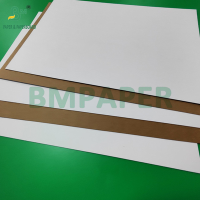 0.7mm 590gm Biała tablica Kraft dla produktów elektronicznych Opakowanie 79 x 109cm