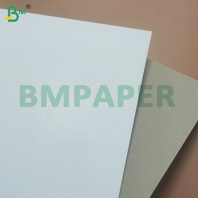 300 gm Pulpa z recyklingu 700*1000 mm pokryte biało-szare arkusze papieru z tyłu