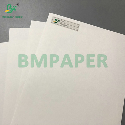 70gm 80gm Wysoka sztywność Biały Gładki Drukowany Papier Kraft Do Torby Zakupowej