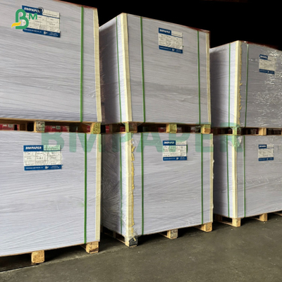 300 gm 350 gm Biały Papel Niepowlekany Do Wieszenia Wysoka Gładkość 70 x 100 cm
