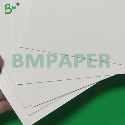 215GSM FBB Gładka powierzchnia Białe kartony