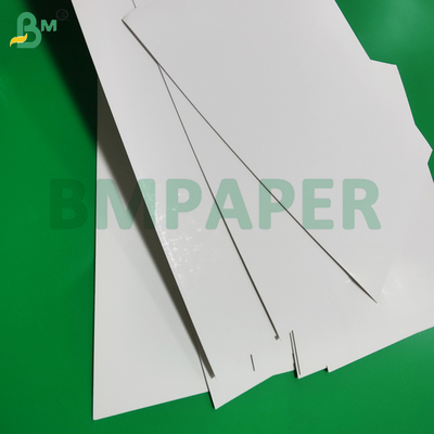 325 gm Biała Płytka Blister Do Opakowań Elektronicznych Wysoka Białość 22' x 34'
