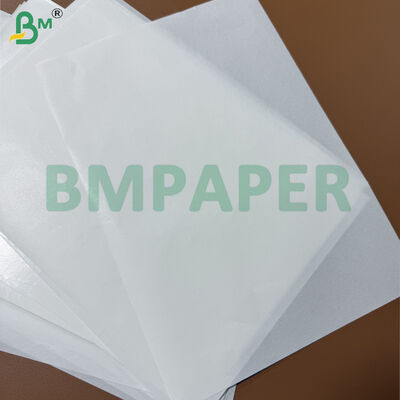 Biały papier kraft o masie 40 gm + 10 g PE powlekany z jednej strony, lekki papier owinięty cukrem