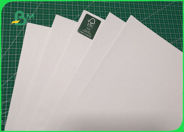 16lb 20lb 24lb Papier papierowy dla dokumentów 61 * 86cm Dobry efekt druku